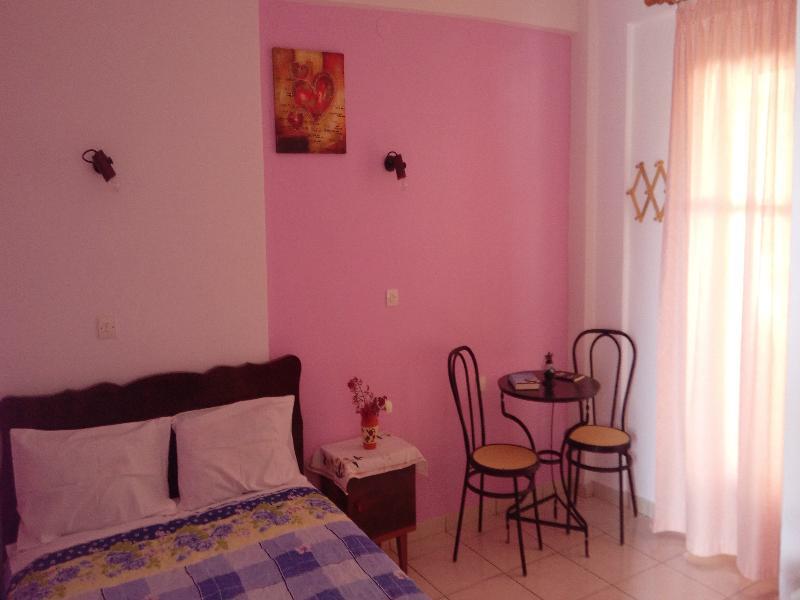 Anessis Cosmos Aparthotel Ánaxosz Kültér fotó