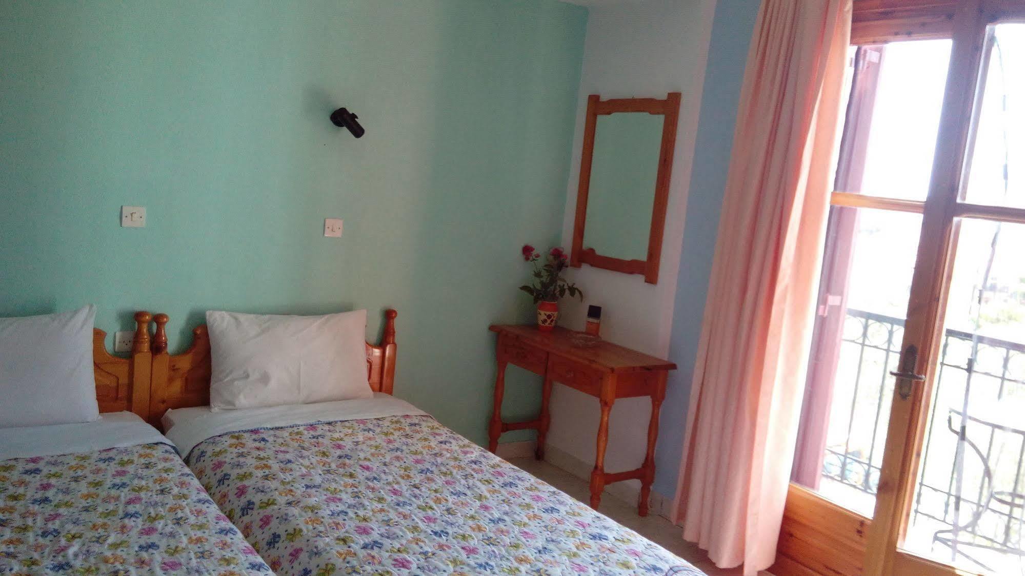 Anessis Cosmos Aparthotel Ánaxosz Kültér fotó